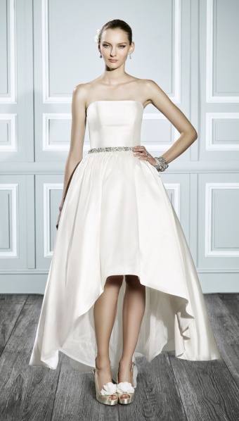 'Short Dresses For Your Wedding Reception' Image #2