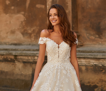 '5 Bridgerton Inspired Wedding Dresses | Moonlight Bridal' Image #1