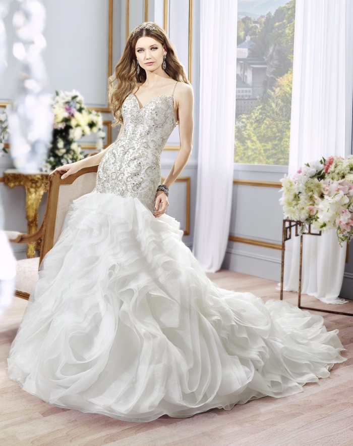 'The Perfect Winter Wedding Dress: STYLE H1298' Image #1