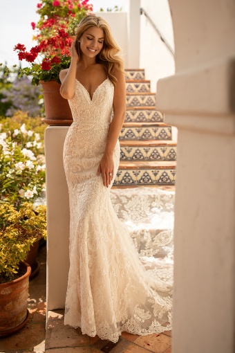 'Lace Wedding Gown Trends' Image #3