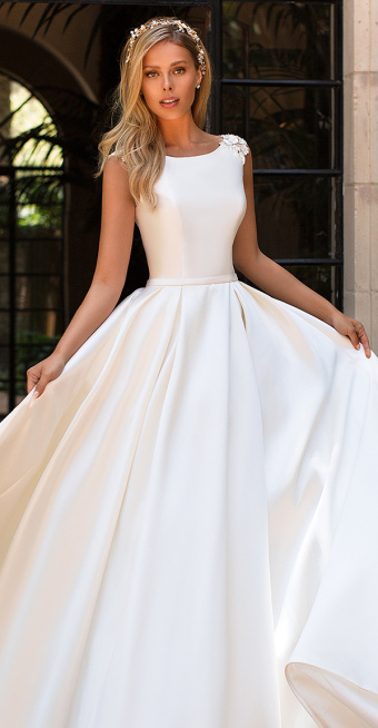 'Wedding Dress Fabric Guide' Image #1