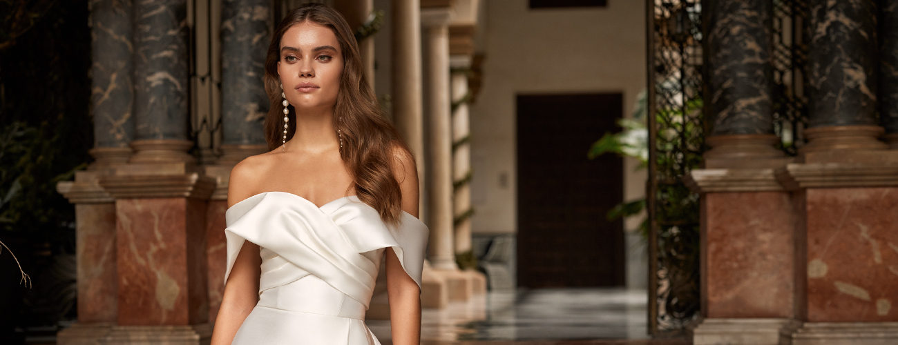 Moonlight Tango Simply & Modern Destination Wedding Dresses Moonlight Tango Simply & Modern Destination Wedding Dresses
