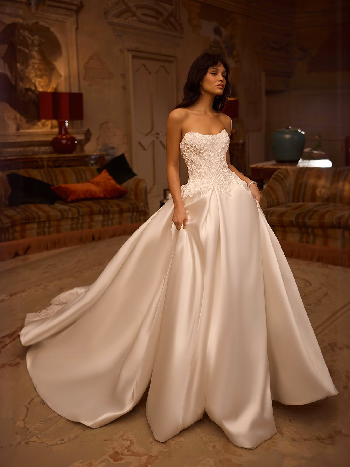 Style H1628 Main view