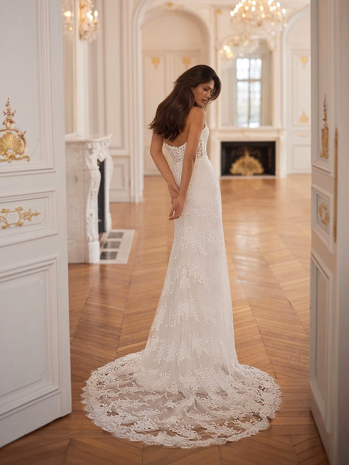 Eyelash lace trim illusion open back all lace fabric mermaid with chapel train Moonlight Collection J7001