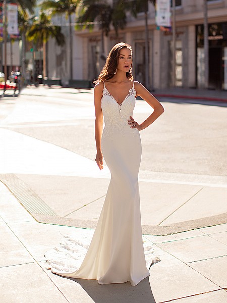 Sexy Sweetheart Crepe Wedding Dress With Beaded Straps Moonlight Couture H1444