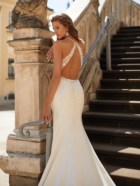 Moonlight Couture H1485 Beautiful Beaded Lace Appliques Keyhole Back Mermaid Wedding Dress