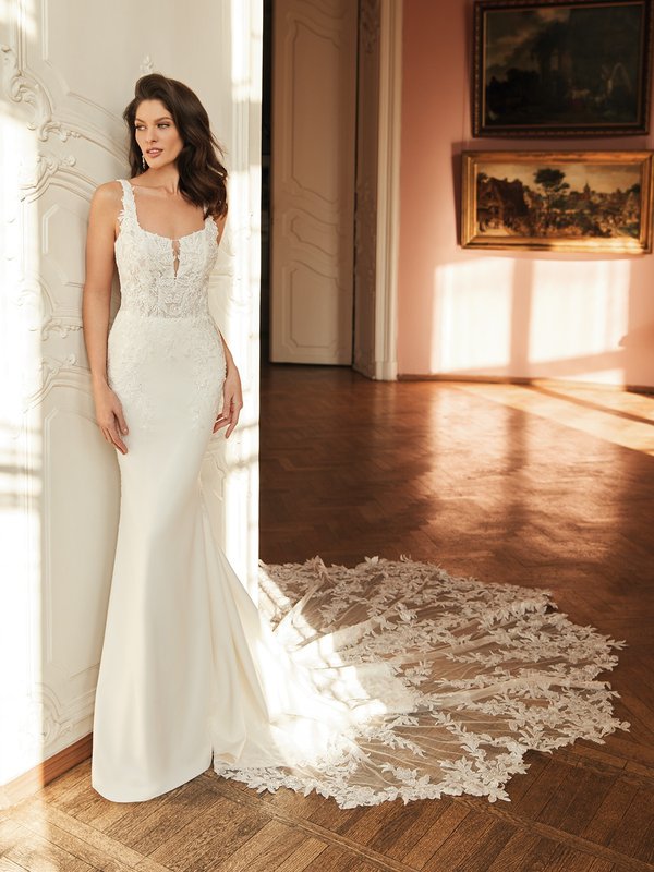 Soft Square Neck Crepe Wedding Dress with Illusion Lace Train