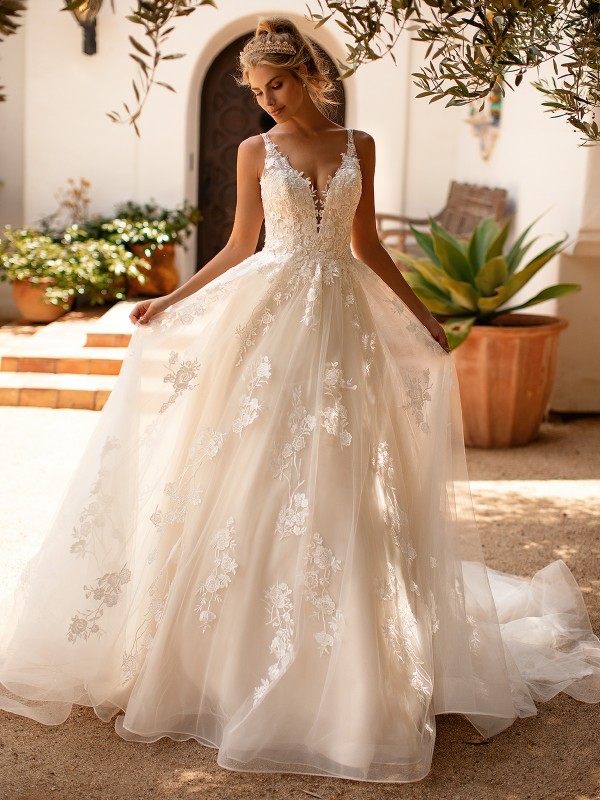 Moonlight Collection J6781 charming lace and tulle a-line wedding dress