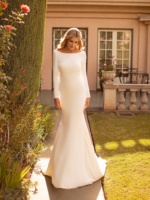 Elegant long sleeve crepe wedding dress Moonlight Collection J6791 