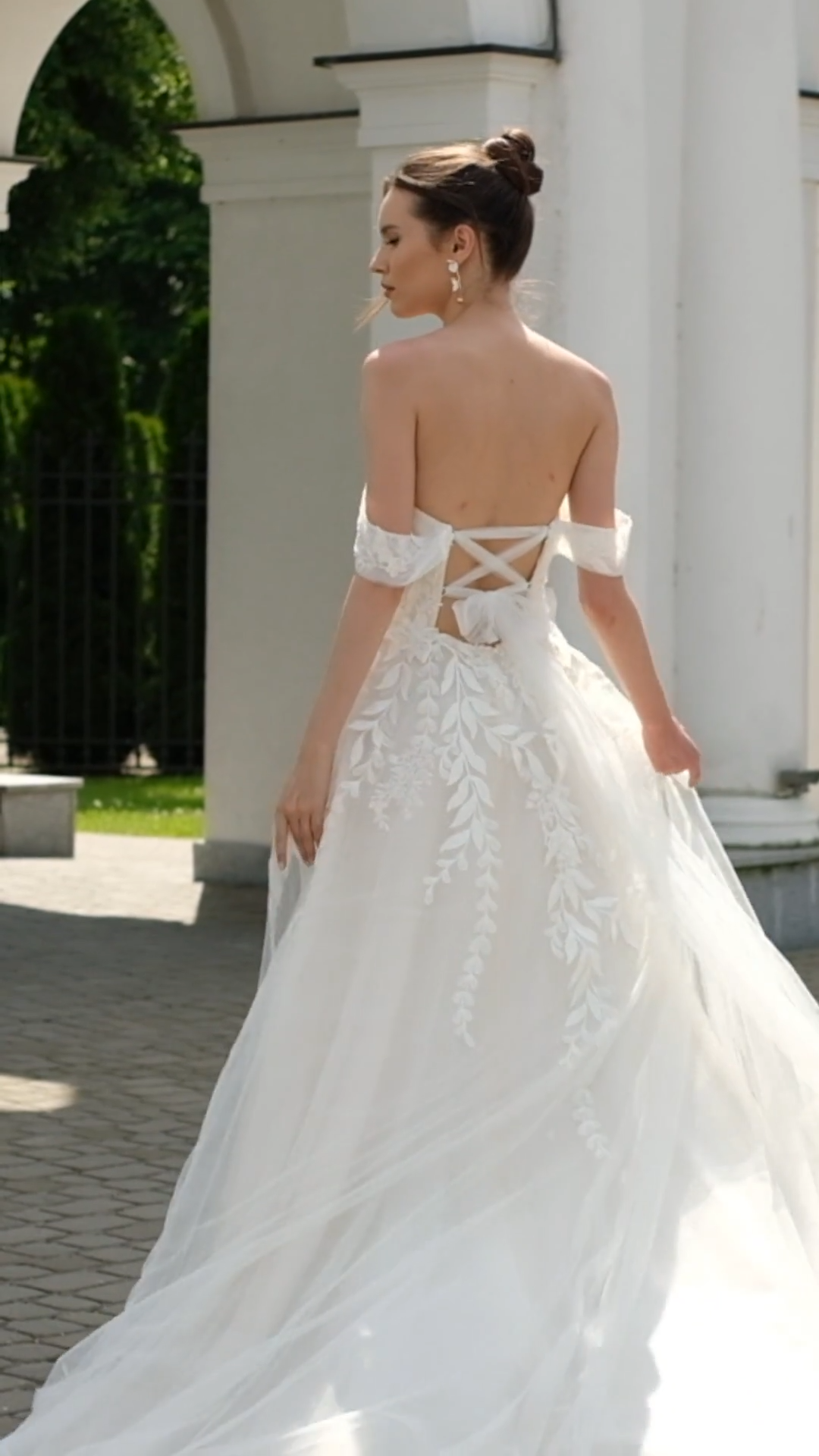 Moonlight Collection J6831 elegant bridal gowns and classic wedding dresses Moonlight Collection J6831 elegant bridal gowns and classic wedding dresses