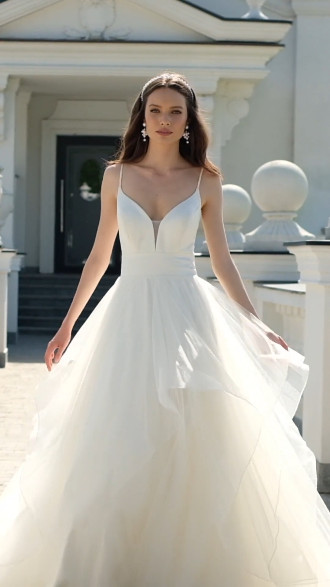Net Cascading Ball Gown with Fitted Deep Sweetheart and Keyhole Back Satin Bodice Moonlight Collection J6832