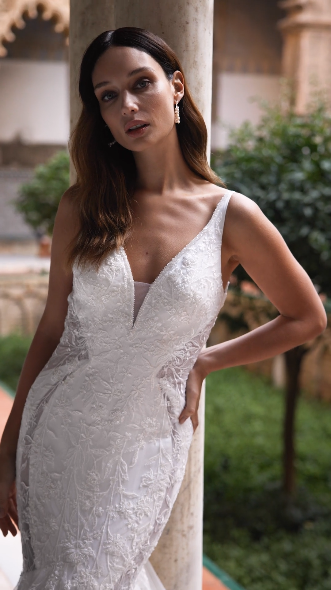 Moonlight Collection J6895 Deep Sweetheart and Deep V-Back Chantilly Lace and Tulle Mermaid Wedding Dress Moonlight Collection J6895 Deep Sweetheart and Deep V-Back Chantilly Lace and Tulle Mermaid Wedding Dress