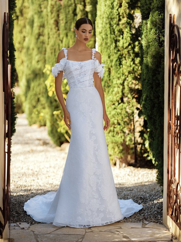 South African Style Tiered Mermaid Wedding Dress With Sheer Neckline, Lace  Beading, Ruffled Tiered Tulle, And Dubai Arabic Style Modest Bridal Gown  From Weddingplanning, $134.81 | DHgate.Com