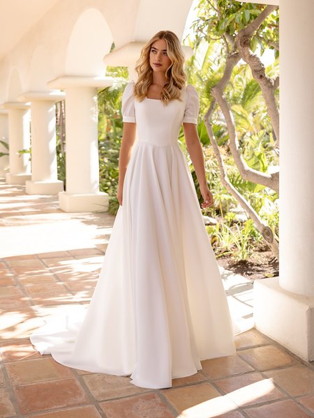 Style M5101 Temple ready short puff sleeves with cuff and square neck crepe A-line wedding dress