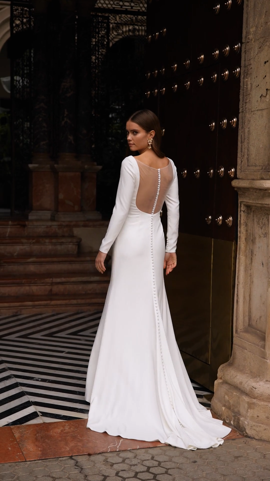 Moonlight Tango T110 Sweetheart and Illusion Scoop Back Long Sleeves Deco Crepe Trumpet Destination Wedding Gown Moonlight Tango T110 Sweetheart and Illusion Scoop Back Long Sleeves Deco Crepe Trumpet Destination Wedding Gown