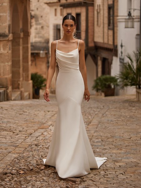 Moonlight Tango T130 comfortable bohemian lace bridal gowns for the casual bride Moonlight Tango T130 comfortable bohemian lace bridal gowns for the casual bride