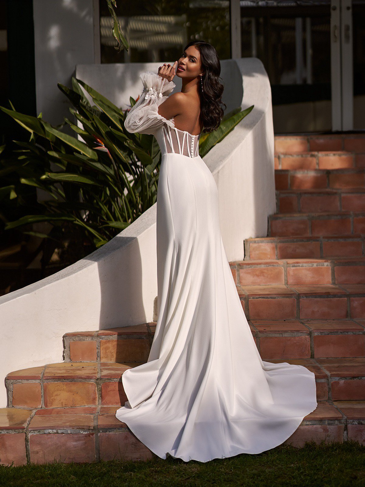 Cat Eye Sweetheart Neck Mermaid Wedding Dress With Puff Sleeves