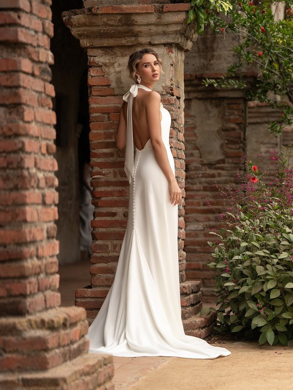 ★GANISONG★ Bridal Fluffy Rose Halterneck Dress_white Halter Neck Tubino Satin Wedding Gown With Layered Tulles