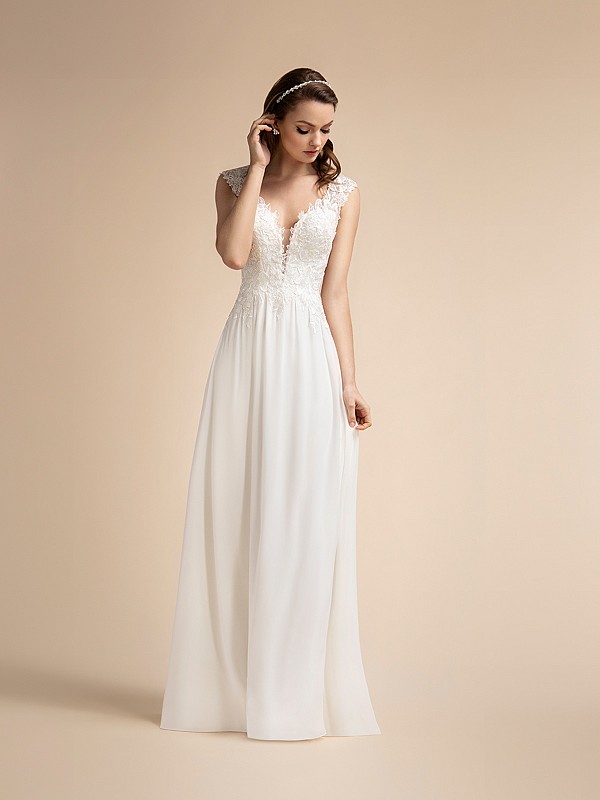 Chiffon Beach Wedding Dress with Sweetheart Neckline and Straps Moonlight T906 Chiffon Beach Wedding Dress with Sweetheart Neckline and Straps Moonlight T906