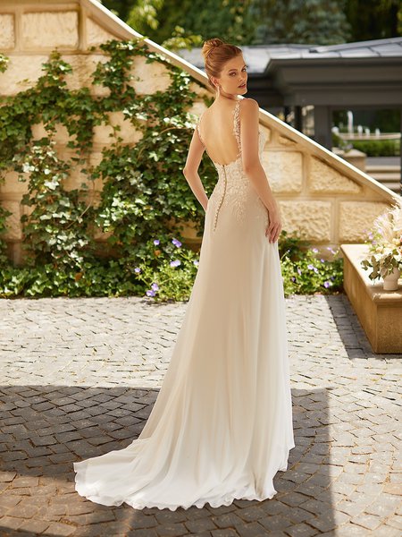 Moonlight Tango T953 have fun with our tea length wedding dresses & cute short reception dresses