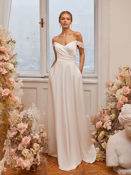 Moonlight Tango T971 comfortable bohemian lace bridal gowns for the casual bride Moonlight Tango T971 comfortable bohemian lace bridal gowns for the casual bride