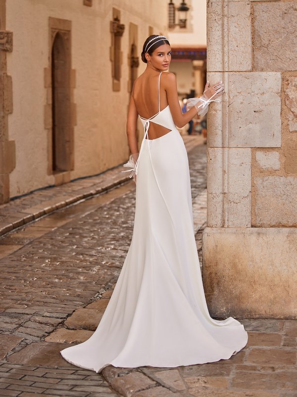 Sexy Keyhole with Tie Back Crepe Mermaid Wedding Dress With Sweep Train