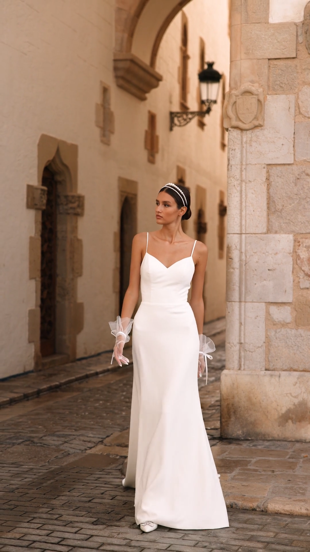 Sleek and Simple Crepe Sweetheart Mermaid Wedding Dress with Keyhole Tie Back