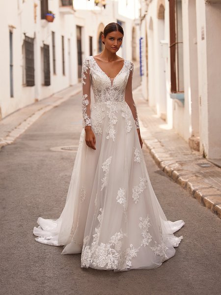 Moonlight Tango T988 comfortable bohemian lace bridal gowns for the casual bride Moonlight Tango T988 comfortable bohemian lace bridal gowns for the casual bride